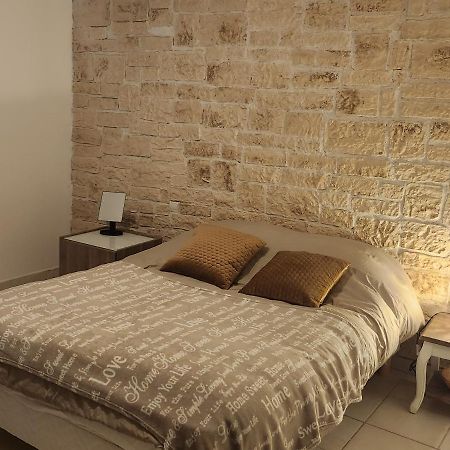 Maison Tout Confort Villa Nîmes Exterior foto